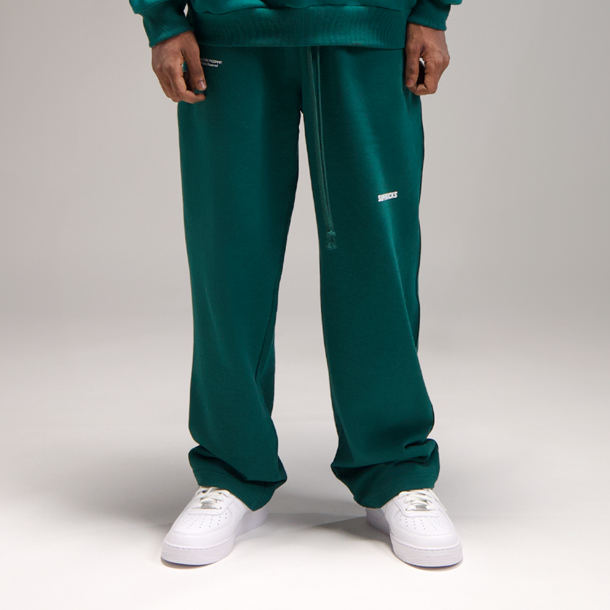 CORE 3.0 UNISEX SWEATPANT “GREEN”