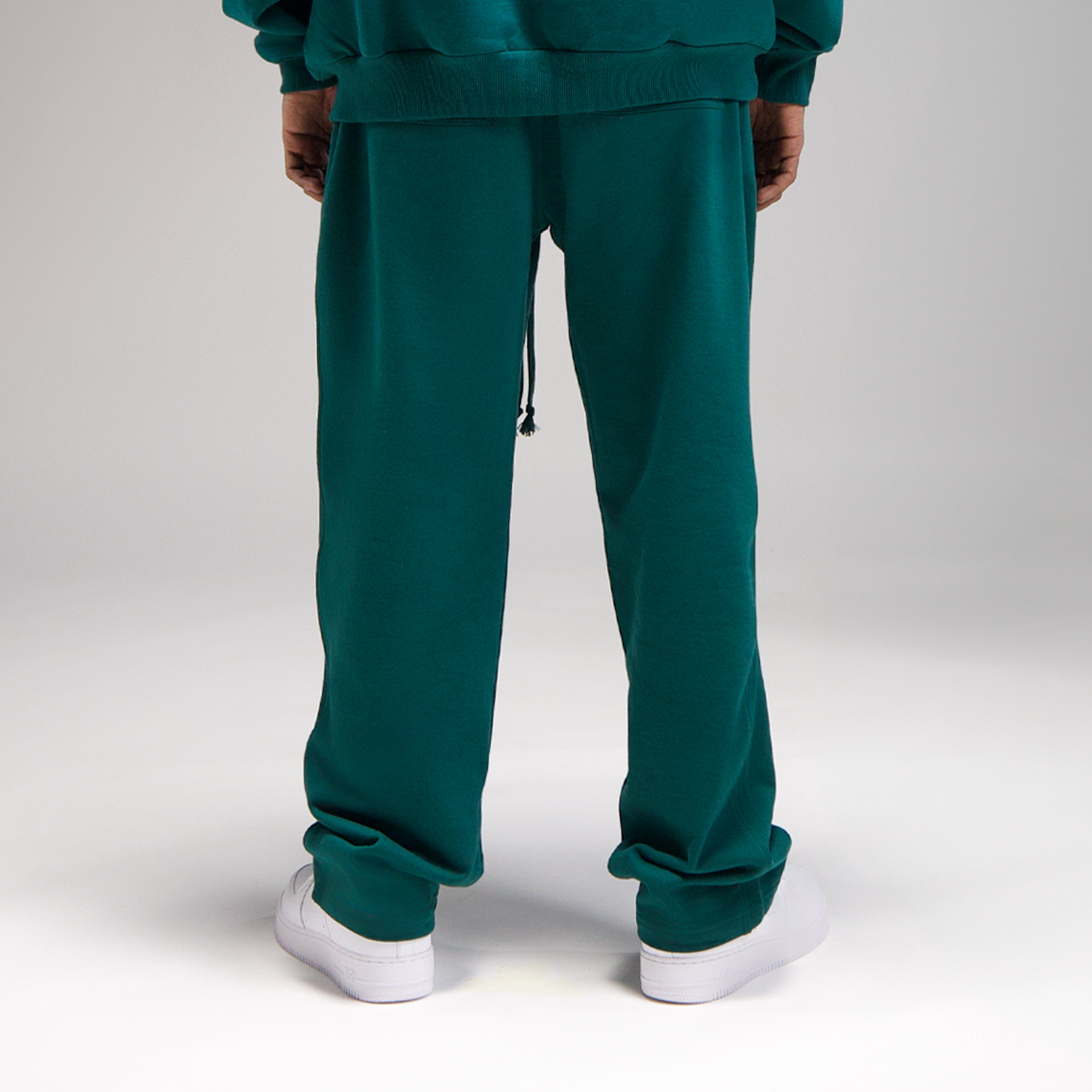 CORE 3.0 UNISEX SWEATPANT “GREEN”