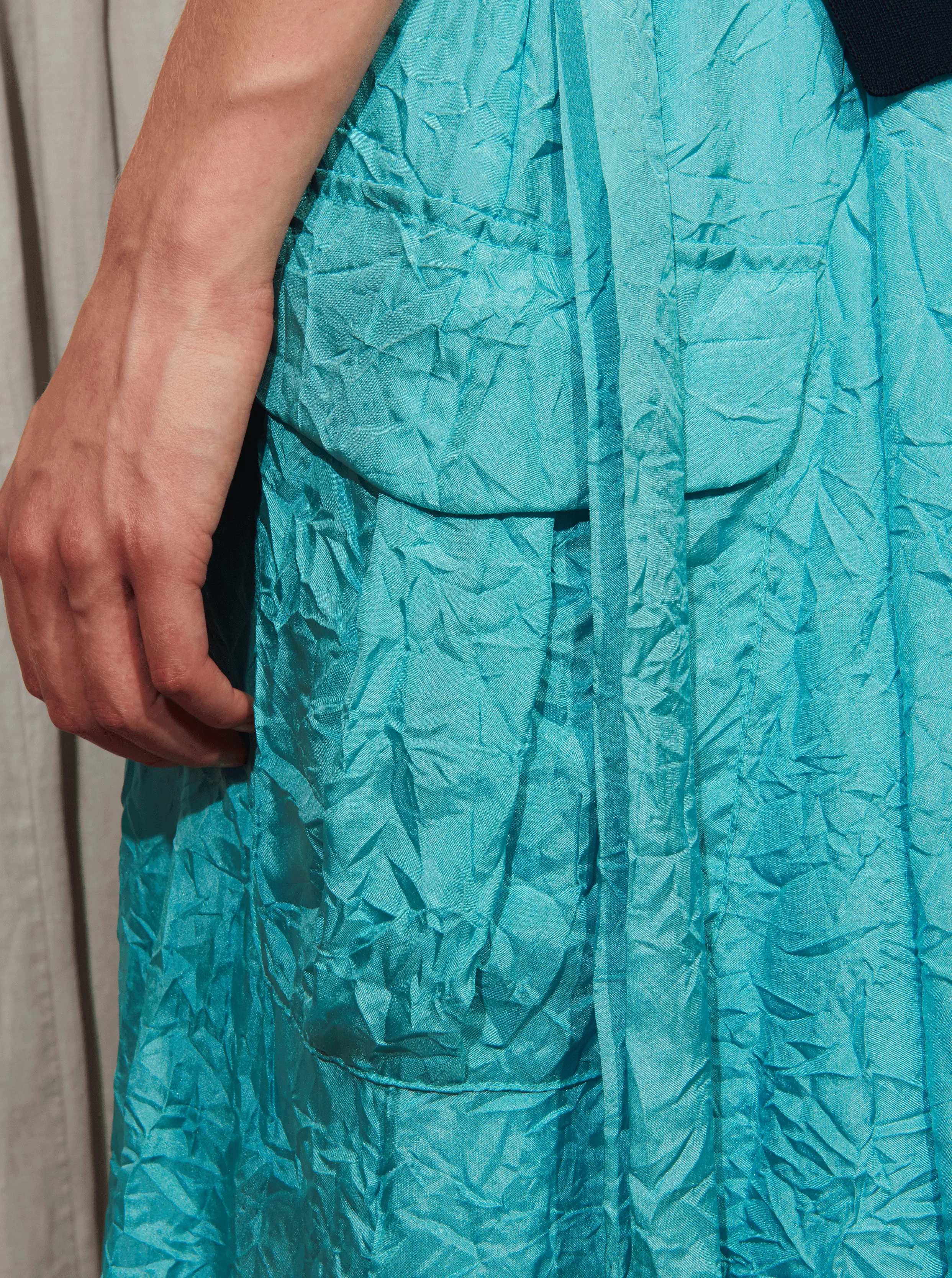 CRINKLE SILK CARGO DRESS, AQUA